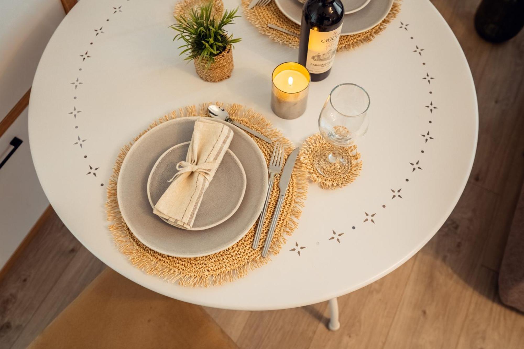 Cozy Aparthotel - Ultracentral Luxury Apartments Яш Екстериор снимка